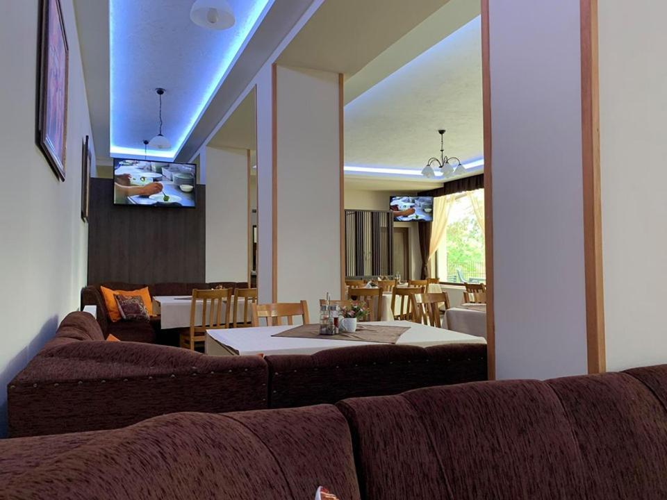 Hotel Velista Voneshta Voda Εξωτερικό φωτογραφία